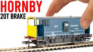 Another GlueCovered Mess  Hornby 20T LMS Brake Van  Unboxing amp Review [upl. by Hunter]