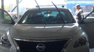 2014 Nissan Altima Windshield Installation  052017 [upl. by Bergquist374]