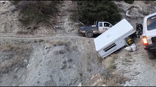 Trailer goes off a cliff and so do we This recovery was sketchy [upl. by Tonina]