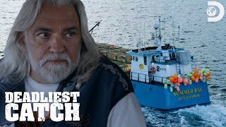 Wild Bill’s Greenhorn Goes Missing  Deadliest Catch [upl. by Tsepmet60]