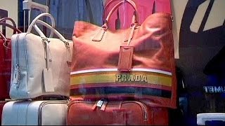 Prada Miuccia e il marito Patrizio Bertelli nel mirino dei pm  economy [upl. by Marciano991]