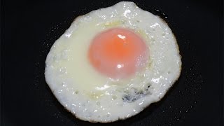 美味しい半熟目玉焼きの作り方 How to Make Sunny Side Up Egg [upl. by Dumanian]