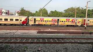 13117 UP Kolkata  Lalgola Dhano Dhanye Express hauled by Samastipur WAP 4 22803 [upl. by Carlee]