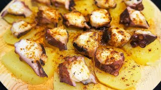 Pulpo a la gallega con patatas [upl. by Htessil]