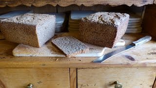 Sauerteigbrot Teigherstellung nur 9 Minuten Roggenmischbrot Brot backen ohne Kneten [upl. by Larochelle]