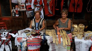 Festivali njëditor “Me t’veñit për veñin” mblodhi zanatlinjë dhe grupet muzikore në Çarshinë e Madhe [upl. by Bern]