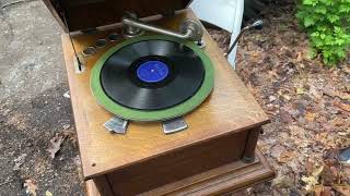 Columbia Grafonola tabletop Gramophone [upl. by Nolra]