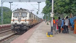 12335 Bhagalpur LTT Superfast Express full Crowded [upl. by Malcom676]