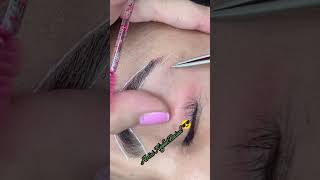 Perfect eyebrow shape 🤩👌🤩💄brows wexing satisfying 😍shorts viralshort skincare subscribe [upl. by Adlez]