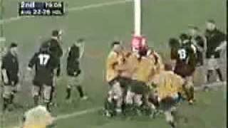 Tri Nations rugby  Wallabies over All Blacks final try 2001 [upl. by Allehc]