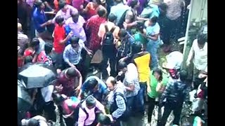 Elphinstone Station Stampede Witness describes horrific accident [upl. by Rotciv]