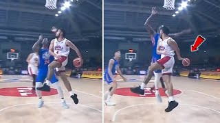 RJ Abarrientos Insane 500 IQ Pass over 611 Watkins amp Ginebra fans cant believe it [upl. by Orman672]