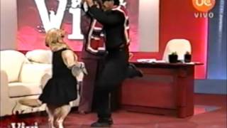 Carrie baila cueca en Gigantes con Vivi [upl. by Laise]