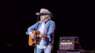 Dwight Yoakam  A Thousand Miles From Nowhere  San Antonio Texas [upl. by Nylirek]