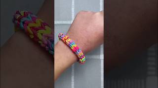 Cómo hacer pulseras de colores con cauchitos de pelo  Cómo hacer manillas con ligas de colores [upl. by Edlin]