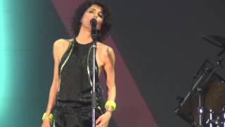 Giorgia  Gocce di memoria Live  Palapartenope  Napoli FULL HD  20052014 [upl. by Annovoj434]