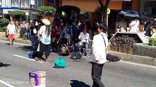 almost heaven wet virginia music at its best busking baguiocity reggaesetgo [upl. by Wira547]