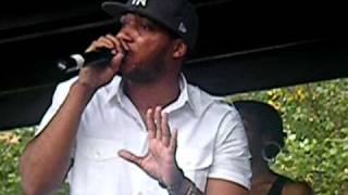 Lyfe Jennings Performing STATISTICS LIVE [upl. by Ahsenal]