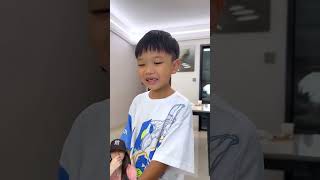 REBUTAN AYAM GORENG ⁉️PAPA ATAU ADEK YANG DI MARAH MAMA 😱shorts funny dubbing [upl. by Townie]