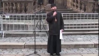 Biskup Timotej proti islamizácii Česka 26 12 2015 Olomouc [upl. by Lyrad283]