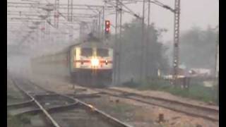 NZMBDTS Garib Rath Exp at 130kmph [upl. by Aiveneg]