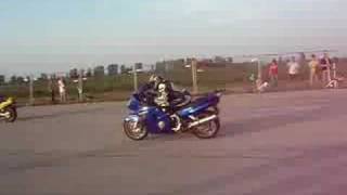 Honda CBR 1100 XX vs Suzuki GSXR 1100 [upl. by Eseuqcaj123]