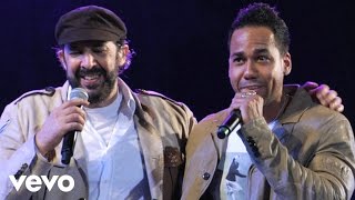 Juan Luis Guerra  Frío Frío feat Romeo Santos Live [upl. by Ravilob]