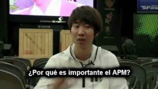 Coreanos explicando el APM para jugar Starcraft II  Por Dexter [upl. by Mullins591]