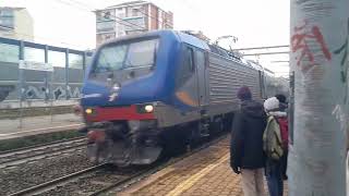 Trenitalia E464 595  Vivalto arrives at Collegno 11262024 [upl. by Lupita]