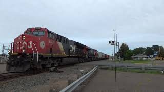 CN 3162 M340 at Ladysmith on 8722 [upl. by Arni398]