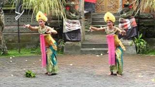 Bali  Barong Dance in Batubulan [upl. by Bigg]