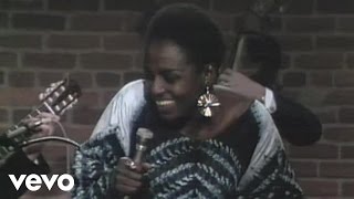 Miriam Makeba  Jolinkomo Live [upl. by Nailuj]