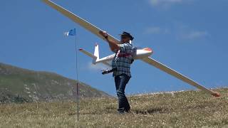 Hangflug Umbrien 2017 Teil I Monte Cucco  Alpenflieger Slope flying [upl. by Lahcsap]