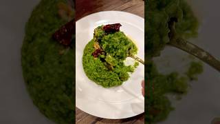 Palak kichdi homemadeindianfood vegetarianrecipes healthyrecipes dinner recipe in description [upl. by Eceinwahs]