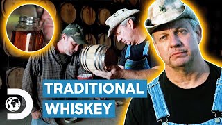 Tim amp Tickle Make Traditional Sour Mash Whiskey From The 1800s  Moonshiners [upl. by Parhe]