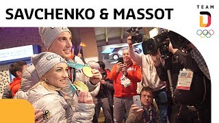 Olympiasieger Aljona Savchenko und Bruno Massot kommen im deutschen Haus an 🥇  Team Deutschland [upl. by Tessie]