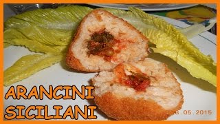 Arancini siciliani al ragù  Le Ricette di Zio Roberto [upl. by Aschim]