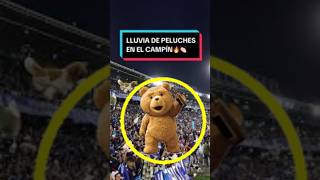 En este Estadio hicieron lluvia de Peluches antes del Partido futbol soccer millonarios [upl. by Allison]