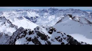 Snowboarding amp Skiing in Cauterets Ski Resort French Pyrenees  Erna Low Ski Holidays [upl. by Ainit115]