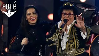 Aurela Gaçe  imitime  surprize Irini Qirjako  Live Performance Tëvë 1  Viti i Ri 2023 [upl. by Otanod787]