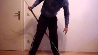 Wie spannt man einen Reiterbogen mit Durchsteigen How to string the horsebow [upl. by Turtle]