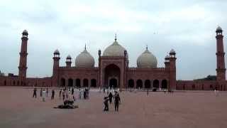 Lahore Badshahi Mosque 🕌 Virtual Tour  Punjab  Pakistan 🇵🇰 [upl. by Notnroht]