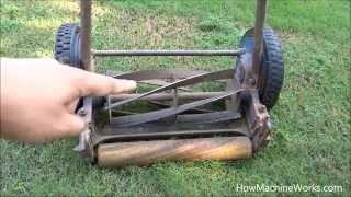 How a manual grass cutting machine works  Must watch [upl. by Cheney4]