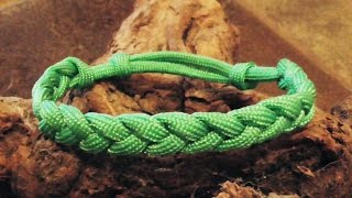 How To Make An Adustable Paracord Rastaclat Friendship Bracelet With Sliding Knot [upl. by Lashond]