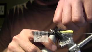 Skating Skunk  fly tying a wakingskating Steelhead Tube [upl. by Nido989]