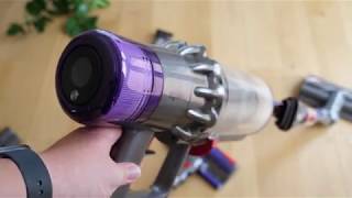 Dyson V11 Absolute Kabelloser Staubsauger mit Akku im Test [upl. by Llenrad981]