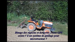 Binage avec tracteur Kubota B1410 et vibroculteur fabrication artisanale [upl. by Lleral]