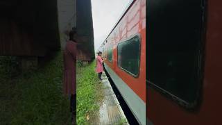 Sawantwadi Road Railway Station  Kurla to Kerala Train 12223 Duronto Expres [upl. by Yrolg819]