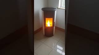 Ravelli Natural 7 wood pellet stove [upl. by Sigismundo]