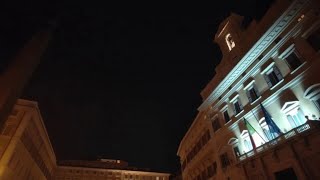 Cancro al polmone Montecitorio si illumina di bianco [upl. by Nnaynaffit862]